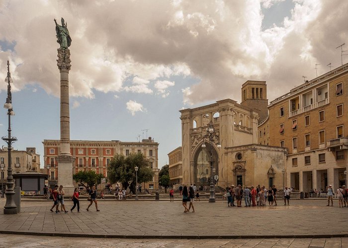 Piazza Sant'Oronzo Perché Piazza Sant'Oronzo a Lecce è l'ombelico del Salento e ti ... photo