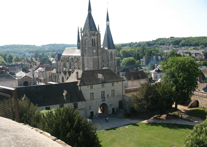 Chateau De Dourdan Entrance to the Chateau - Picture of Château de Dourdan - Tripadvisor photo