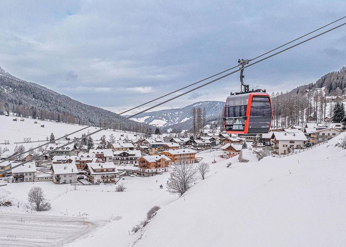 Sexten - Helm cable car Ski-in & Ski-out in the Dolomites - Rudlerhof & Chalet Rudana photo