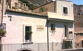 Bed and Breakfast A Casa Di Grazia Ragusa Exterior photo