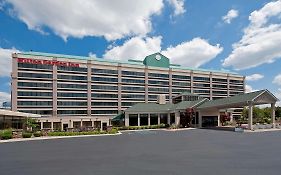 Hilton Garden Inn Detroit Southfield Exterior photo