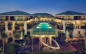 Hotel Mercure Bali Legian Exterior photo