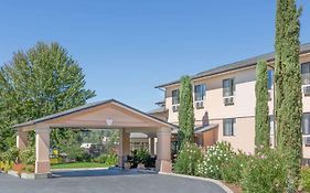 Motel Super 8 By Wyndham Grants Pass Exterior photo