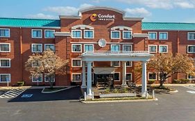 Comfort Inn & Suites Brentwood Exterior photo