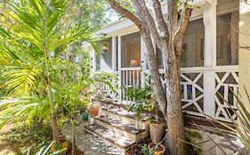 Dreamy Cottage In Grace Bay With Bbq And Bikes Included Providenciales Exterior photo