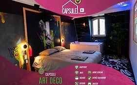 Capsule Art Deco - Jacuzzi - Netflix - Home Cinema - Arcade De Jeux & Nintendo Switch - 2 Chambres - Filet Suspendu Valenciennes Exterior photo