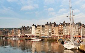 Hotel Ibis Honfleur Exterior photo