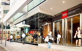 Hotel Ibis Hong Kong Central & Sheung Wan Exterior photo