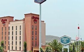 Hotel Hampton By Hilton Saltillo Zona Aeropuerto Exterior photo