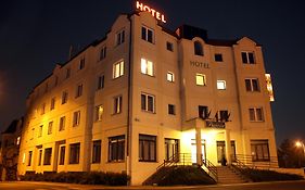 Hotel Theresia Kolín Exterior photo