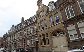 Hotel La Porte Cochere Ieper Exterior photo