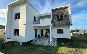 Vila Seabreeze Manor Basseterre Exterior photo