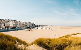 Holiday Suites Zeebrugge Exterior photo