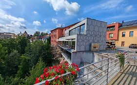 Hotel Rajská zahrada Nové Město nad Metují Exterior photo