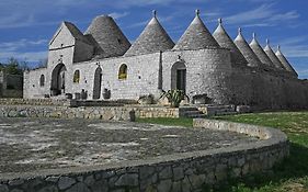 Bed and Breakfast Masseria Montanaro Cisternino Exterior photo