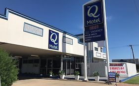 The Q Motel Rockhampton Exterior photo