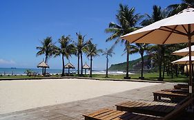 Sizihwan Sunset Beach Resort Kao-siung Exterior photo