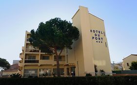 Hotel Du Port Canet-en-Roussillon Exterior photo
