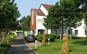 Hotel Širák Most Exterior photo