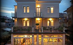 Hotel Villa Irma Rimini Exterior photo