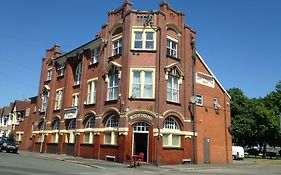 The West Of England Tavern Newport  Exterior photo