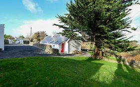 The Cottage Hillside Westport Exterior photo