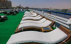 Gts Nile Cruise Luxor Aswan Every Monday From Luxor Friday From Aswan Exterior photo