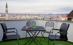 Ora-Prn,Cosy Apartment In The City Center Priština Exterior photo