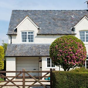 Glencoe Cottage Broadway  Exterior photo