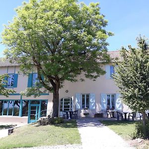 Bed and Breakfast Maison De La Monne Olloix Exterior photo