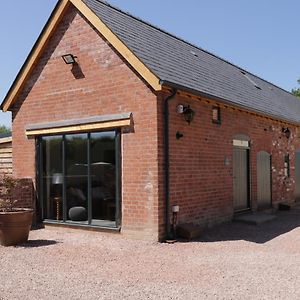 Vila The Stables Hereford Exterior photo