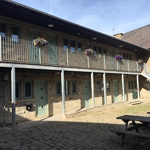 Aparthotel Swans Nest Holmfirth Exterior photo