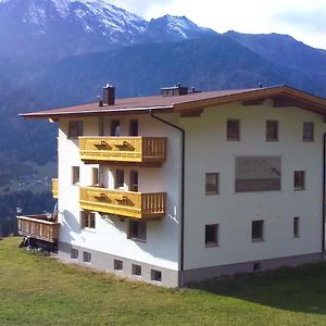 Hotel Gasthof Leiter'S Hoamatl Umhausen Exterior photo