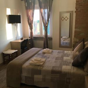 Bed and Breakfast Cascina Angela Gavi Exterior photo