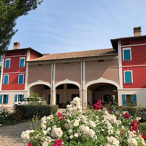 Bed and Breakfast Via D' Este 8 Gualtieri Exterior photo