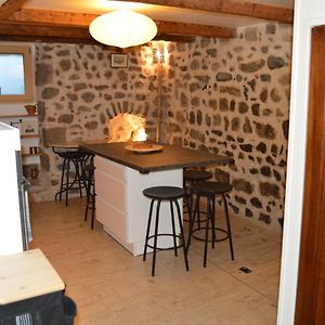 Bed and Breakfast Le Gite Du Bessat Le Puy-en-Velay Exterior photo