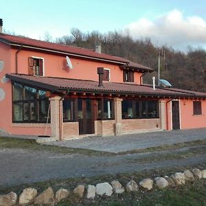 Bed and Breakfast Prati Dei Campassi Bardi Exterior photo