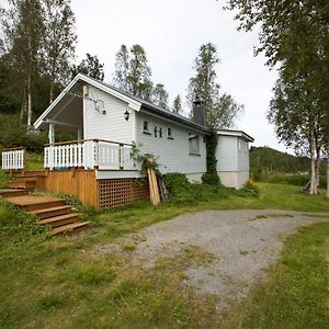 Vila Midt Troms Perle Finnsnes Exterior photo