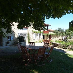 Bed and Breakfast Chez Tiane Puy De Dome Saint-Flour  Exterior photo