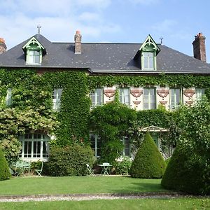 Bed and Breakfast Le Clos Des Ifs Thiétreville Exterior photo