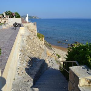 Vila Aquarius House Agios Georgios  Exterior photo