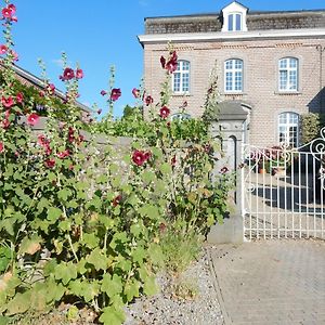 Bed and Breakfast Le Chant Du Coucou Huy Exterior photo