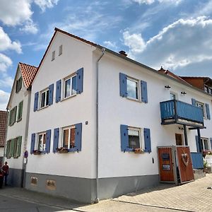 Apartmán Gastehaus Sellemols Ferienhaus Winzer Heuchelheim-Klingen Exterior photo