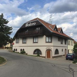 Hotel Penzion Bolero Moravská Nová Ves Exterior photo