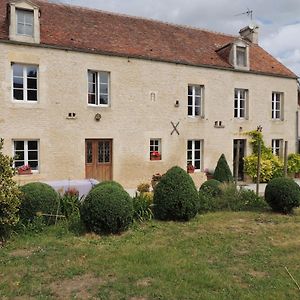 Bed and Breakfast La Ferme Du Bourg Eraines Exterior photo