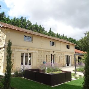 Vila Gite Lacroix De Civrac 3 Ch, 3 Sdb, Chateau, Piscine,Sauna, 4 Etoiles,7 Pers Exterior photo