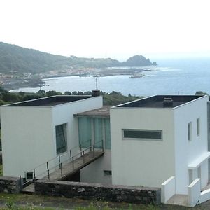 Bed and Breakfast Casa Da Ribeira Lajes do Pico Exterior photo