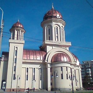 Apartmán Studio Cathedral Brăila Exterior photo