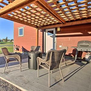 Vila Updated Townhouse With Pergola, Walk To Downtown! Choteau Exterior photo