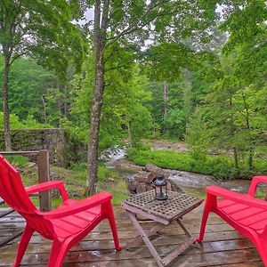 Vila The Mill River Cabin With Fireplace And River View! Exterior photo